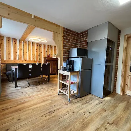 - Haus Molle Apartment *